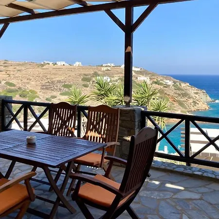 Syrou Lotos Studios & Apartments (Adults Only) Kini