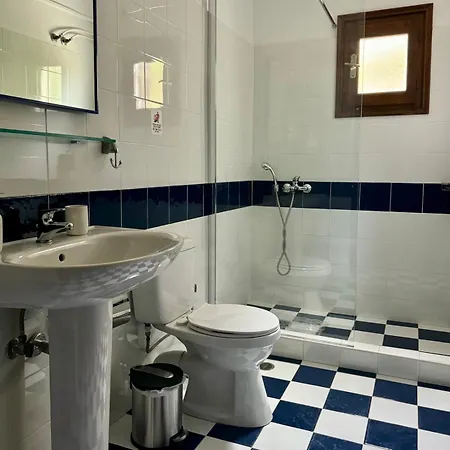 Syrou Lotos Studios & Apartments (Adults Only)