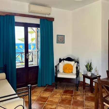 Apartment Syrou Lotos Studios & Apartments (Adults Only) Kini