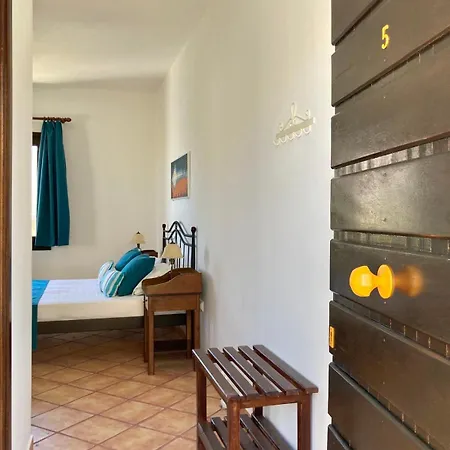 Syrou Lotos Studios & Apartments (Adults Only) Kini