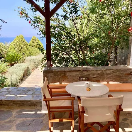 Apartment Syrou Lotos Studios & Apartments (Adults Only)